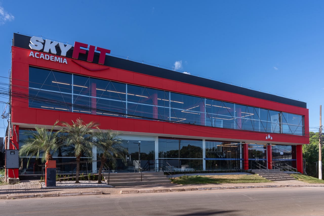 Fachada da SkyFit Estrada do Moinho